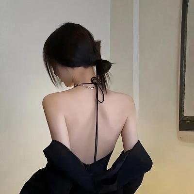 蛮荒林区